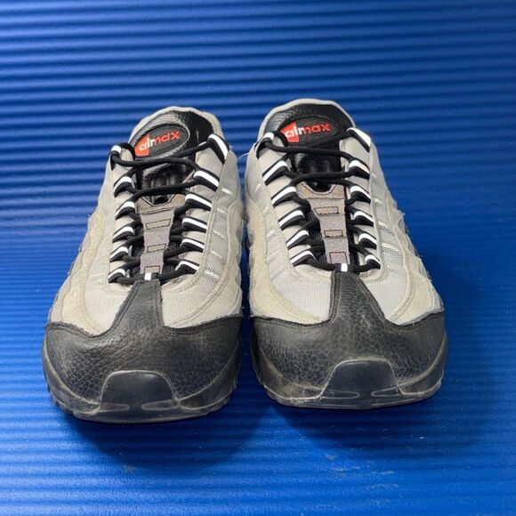 Size 13- Men’s Nike Air Max 95 Koi Fish Scales Platinum Smoke Grey DQ3979-001 - Picture 3 of 8